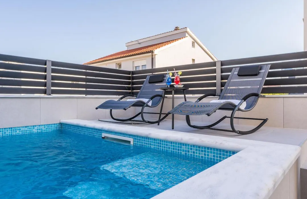 Villa Sarah-1